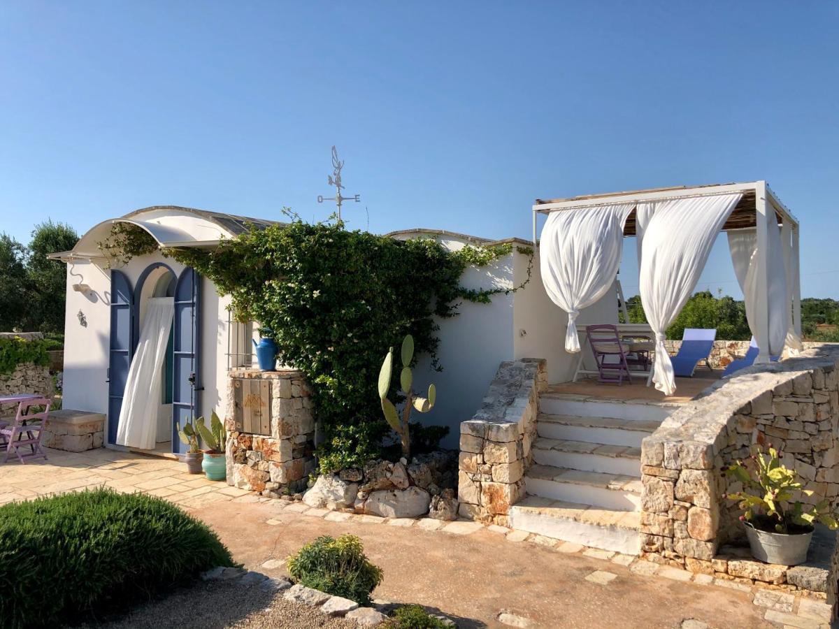 Вилла I Trulli Di Alice Челье-Мессапика Экстерьер фото