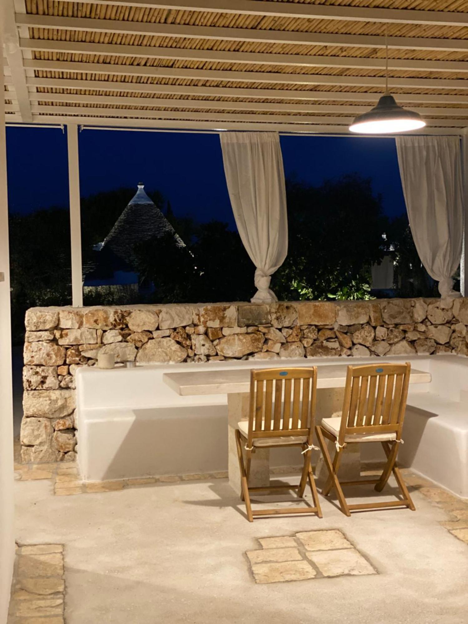 Вилла I Trulli Di Alice Челье-Мессапика Экстерьер фото