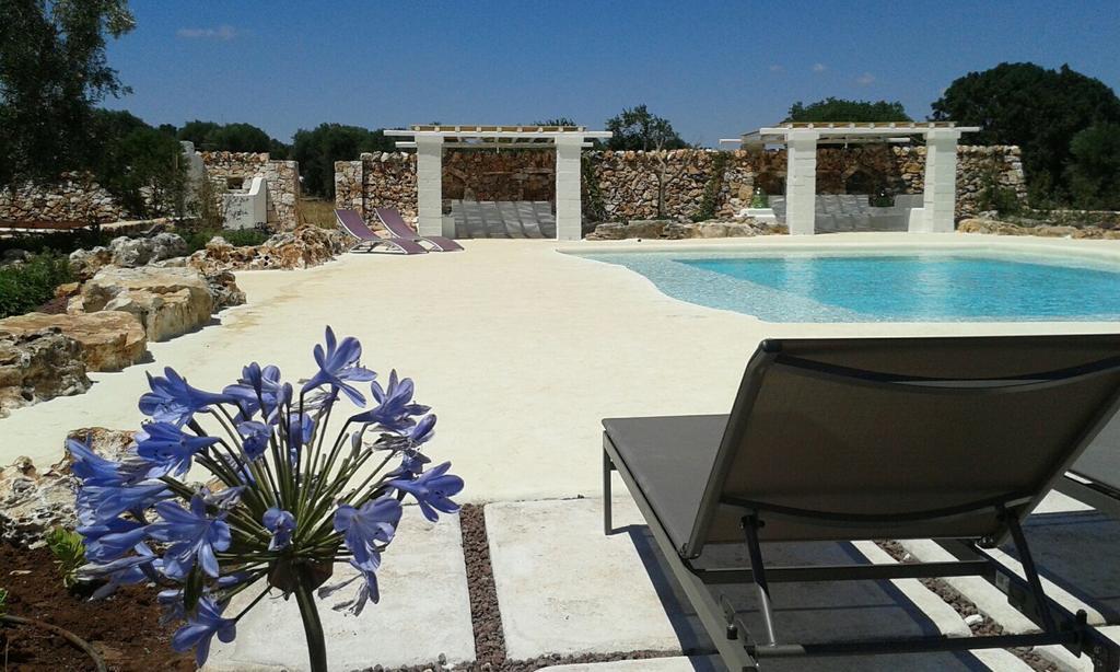 Вилла I Trulli Di Alice Челье-Мессапика Экстерьер фото