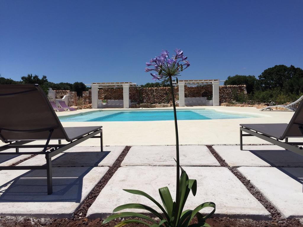 Вилла I Trulli Di Alice Челье-Мессапика Экстерьер фото